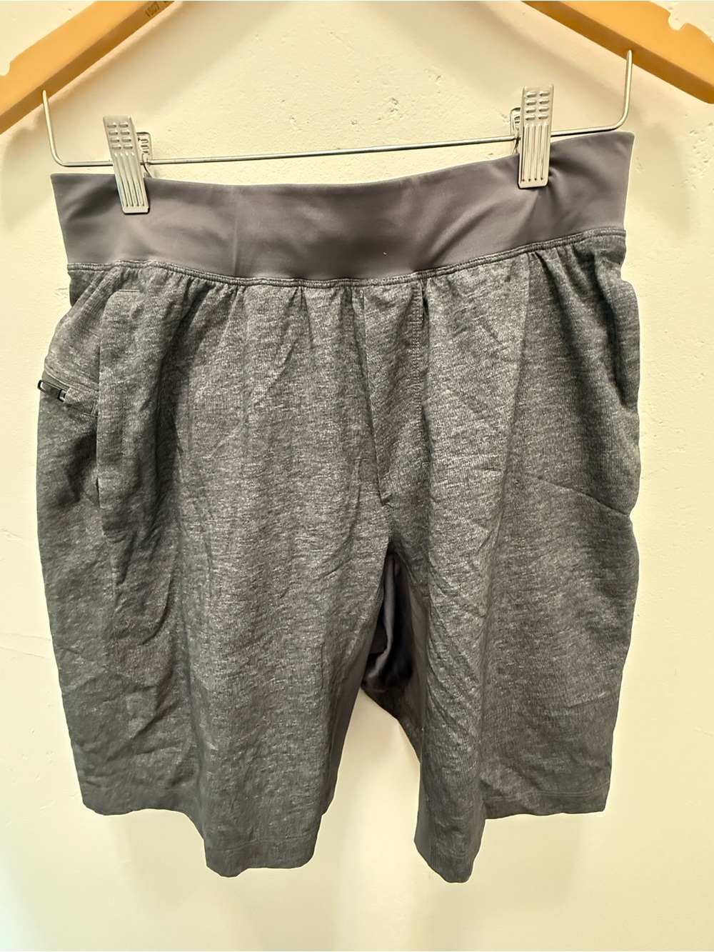 lululemon athletica Gray Men's Athletic Shorts
